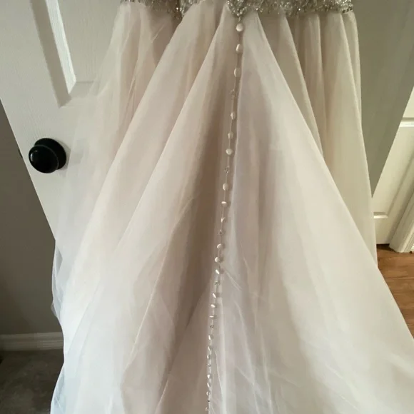 Allure bridal blush champagne wedding gown size 8 - Picture 9 of 14